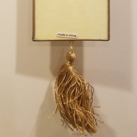 Lovely Little Angel with Roses in Wicker Backet Hanging Framed Picture - Picture 8 of 8